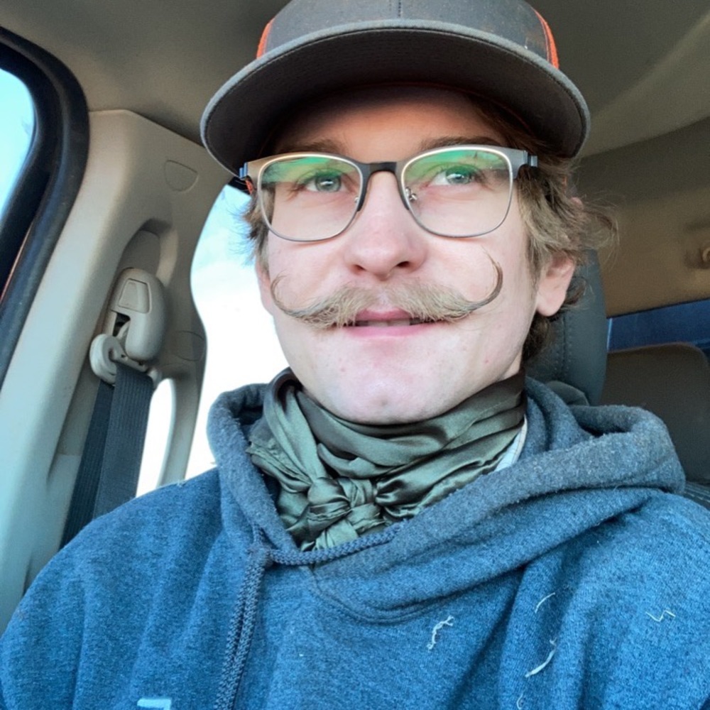 Meet your Posher, Caleb
